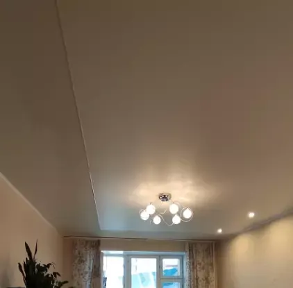 Натяжной потолок в спальню — Тобольск, 7-й микрорайон, 14а, фото 1